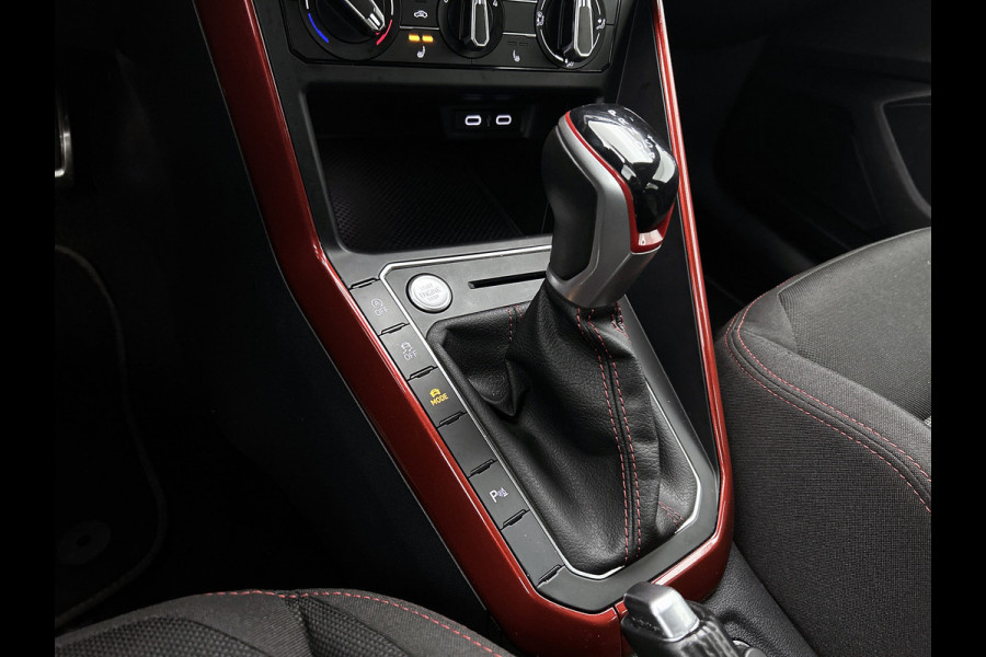 Volkswagen Polo 2.0 TSI GTI( Goed OnderH, Navi, PDC V+A, StoelV, App-Connect, Cruise Con, Etc)