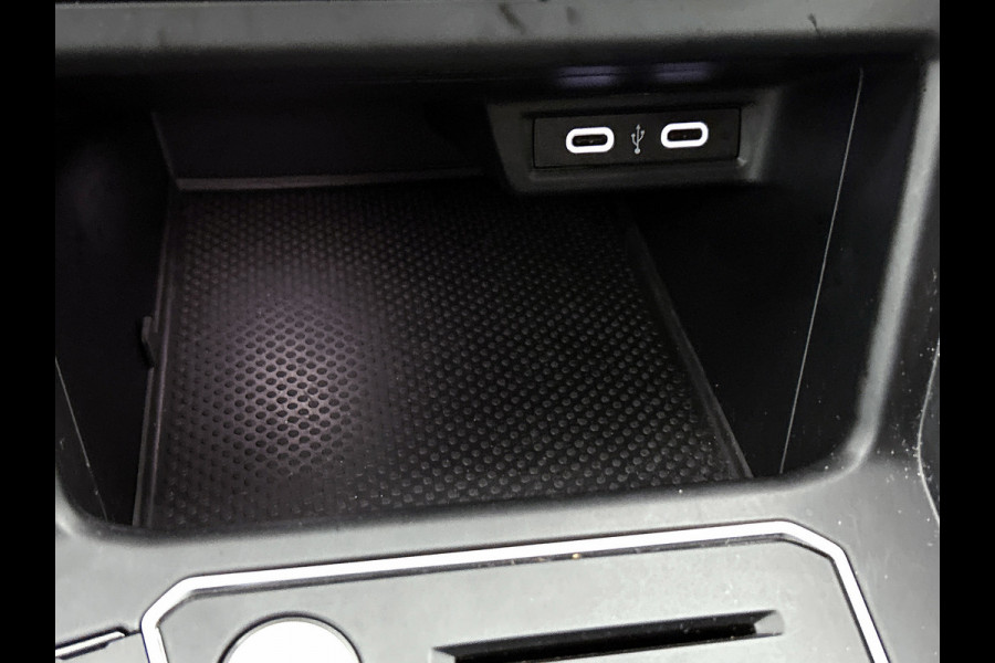 Volkswagen Polo 2.0 TSI GTI( Goed OnderH, Navi, PDC V+A, StoelV, App-Connect, Cruise Con, Etc)