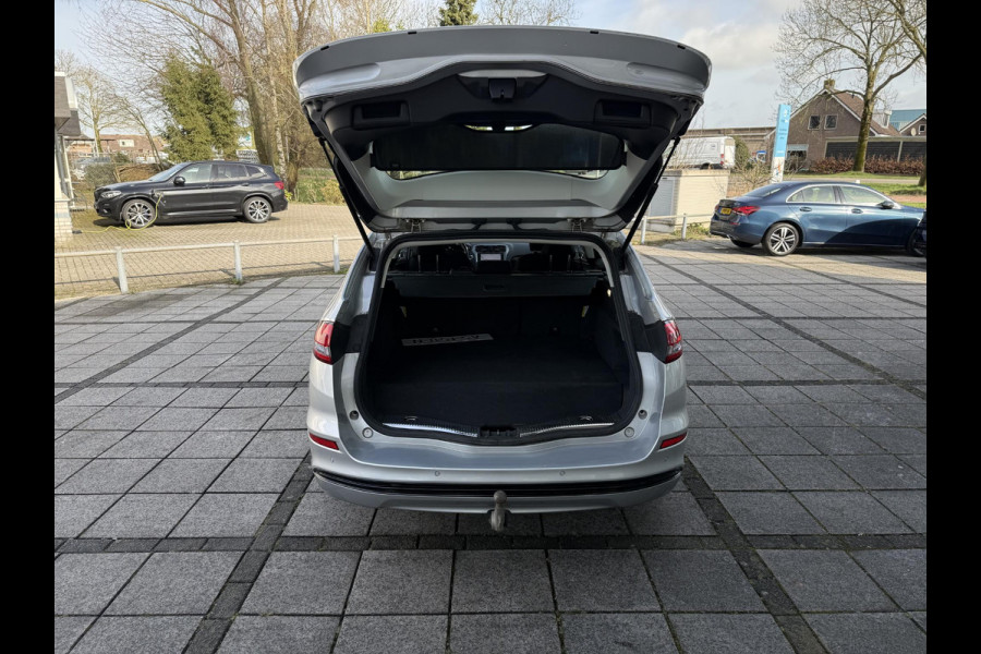 Ford Mondeo Wagon Aut. 2.0 IVCT HEV Titanium | Trekhaak | Navi | Stoelverwarming |