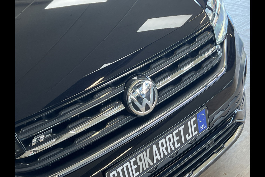 Volkswagen T-Cross 1.0 TSI 115pk R-Line | Carplay | 18" | Camara | Stoelverwarming | LED | Digitaal Display | 100% Dealer Onderhouden!