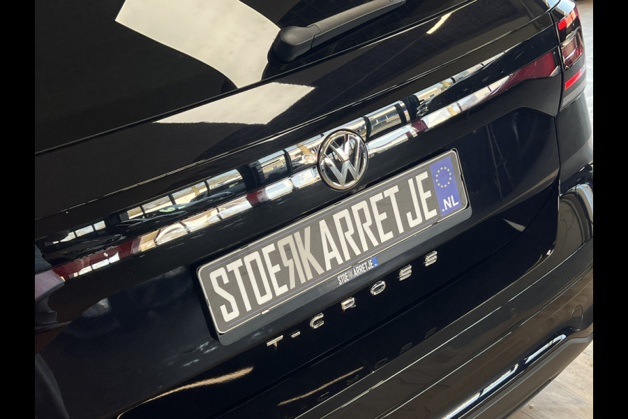 Volkswagen T-Cross 1.0 TSI 115pk R-Line | Carplay | 18" | Camara | Stoelverwarming | LED | Digitaal Display | 100% Dealer Onderhouden!