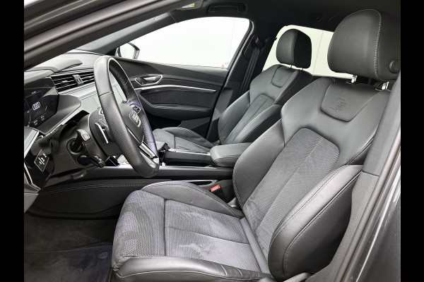 Audi e-tron S quattro 95 kWh (NL-auto, Trekhaak, Camera, StoelV, Carplay/ Android, PDC V+A, Adapt Cruise, Etc)