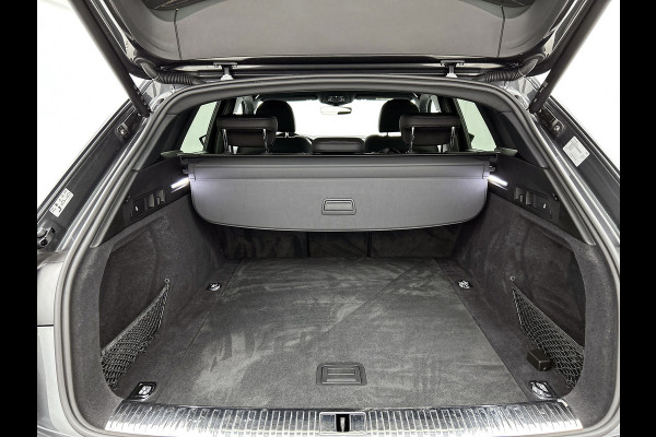 Audi e-tron S quattro 95 kWh (NL-auto, Trekhaak, Camera, StoelV, Carplay/ Android, PDC V+A, Adapt Cruise, Etc)