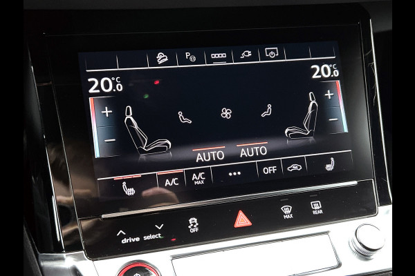 Audi e-tron S quattro 95 kWh (NL-auto, Trekhaak, Camera, StoelV, Carplay/ Android, PDC V+A, Adapt Cruise, Etc)