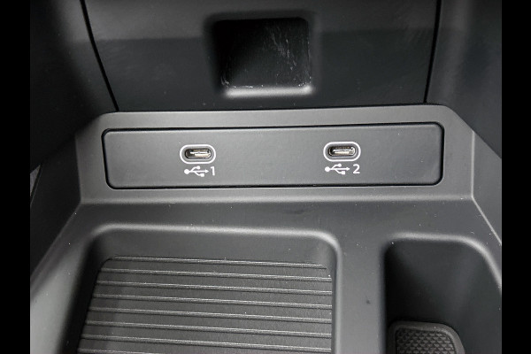 Audi e-tron S quattro 95 kWh (NL-auto, Trekhaak, Camera, StoelV, Carplay/ Android, PDC V+A, Adapt Cruise, Etc)