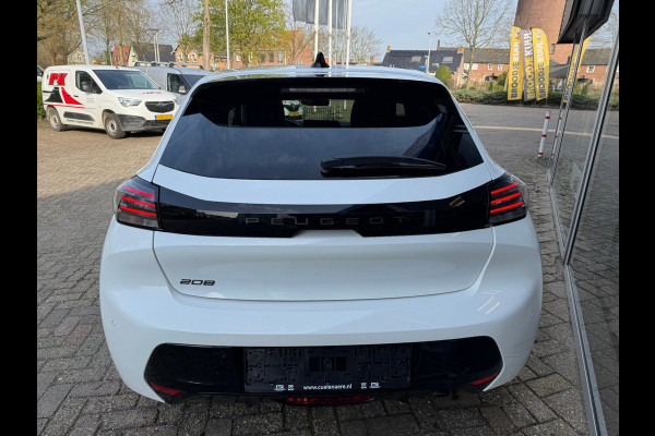 Peugeot 208 1.2 PureTech 100 Allure Navi / 360 Camera / P-sensoren rondom / Pack Vision