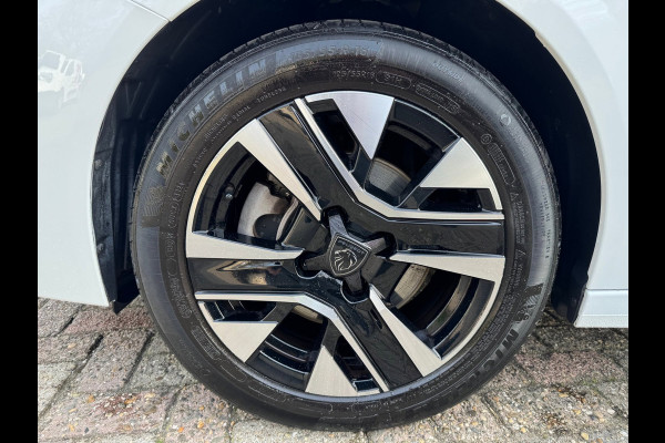 Peugeot 208 1.2 PureTech 100 Allure Navi / 360 Camera / P-sensoren rondom / Pack Vision