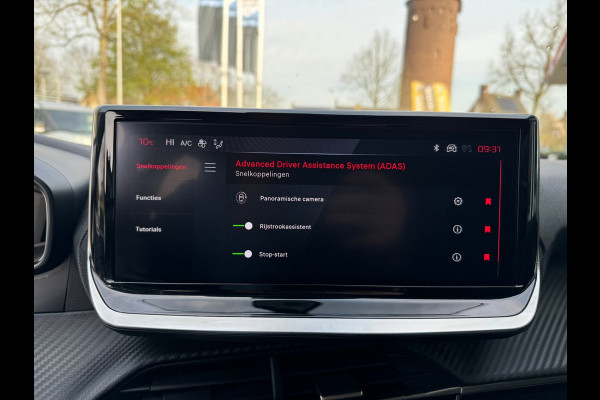 Peugeot 208 1.2 PureTech 100 Allure Navi / 360 Camera / P-sensoren rondom / Pack Vision