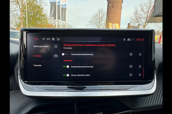 Peugeot 208 1.2 PureTech 100 Allure Navi / 360 Camera / P-sensoren rondom / Pack Vision