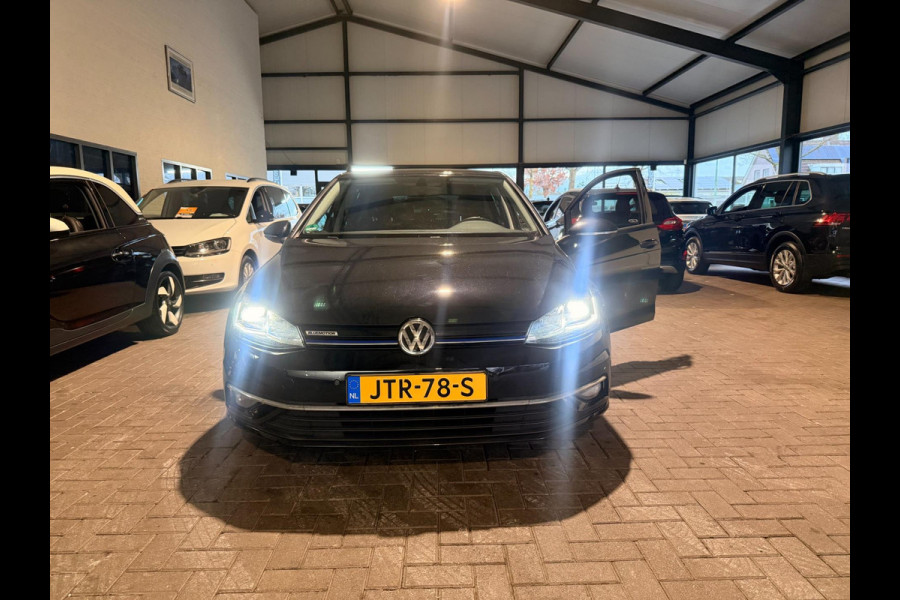Volkswagen Golf 1.5 TSI Highline 7.5 DSG Join Stoelverw Clima Parkpilot Xenon Front assist Navigatie
