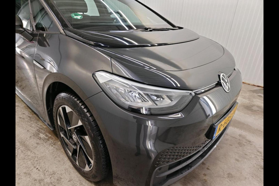 Volkswagen ID.3 Pro 58 kWh Airco ECC Navi Carplay Stoel/Stuurwielverwarming 18" LM Velgen PDC VA