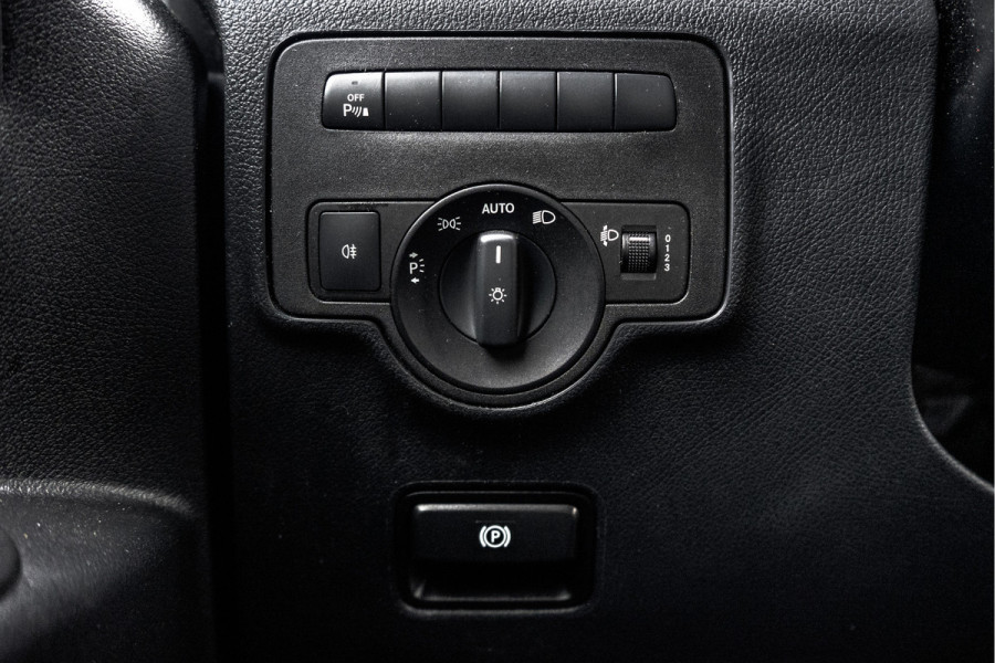 Mercedes-Benz Vito 116 CDI L2H1 | 164 PK | Carplay | Camera | Navigatie | Cruise | Airco | PDC | Euro 6