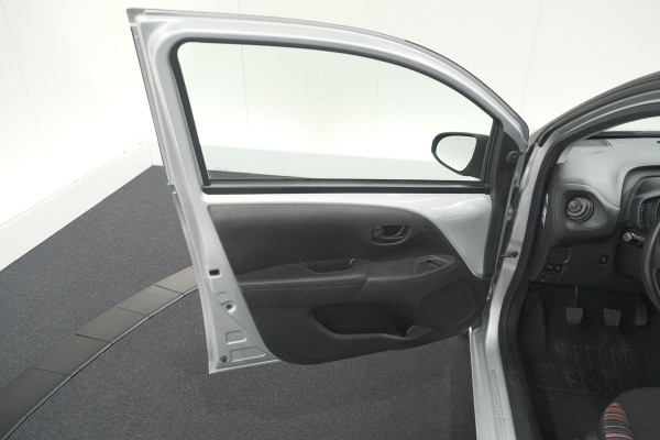 Citroën C1 1.0 VTi Feel | Airco | Bluetooth Radio | 5 Deurs | Allseasonbanden