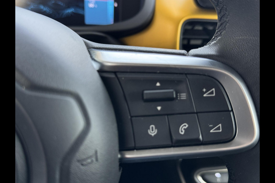 Jeep Avenger 1st Edition 54 kWh NL-AUTO | ELEKTRISCHE KLEP | NAVI | SFEER VERL. SOH 95,44%