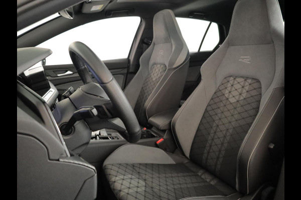 Volkswagen Golf 1.5 eTSI R-Line Business+ 130pk DSG| 18'LM-velgen| Pano-dak| Camera| verwarmde vrstoelen+ stuur