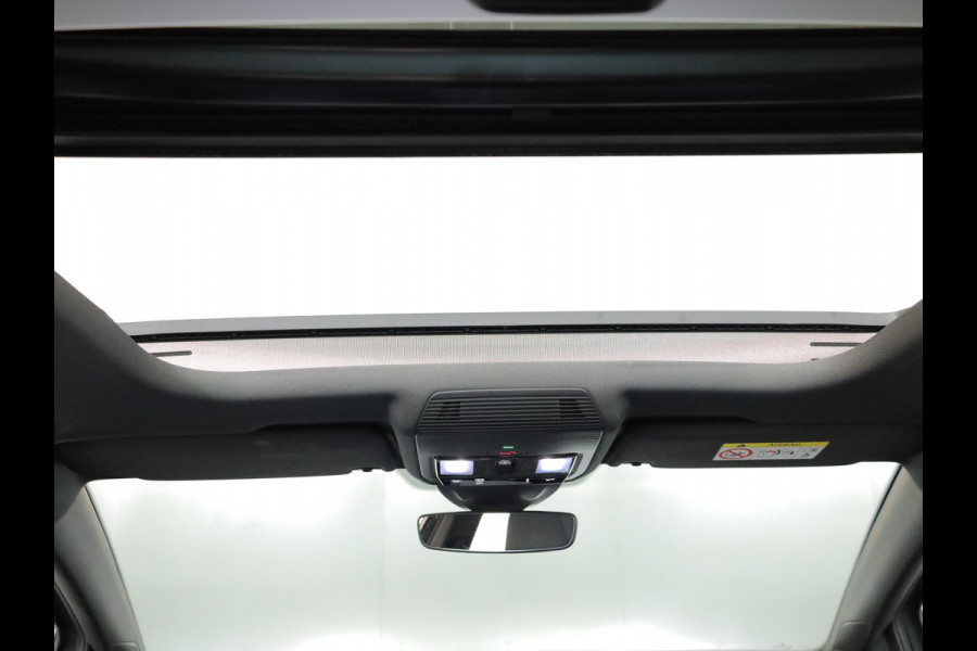 Volkswagen Golf 1.5 eTSI R-Line Business+ 130pk DSG| 18'LM-velgen| Pano-dak| Camera| verwarmde vrstoelen+ stuur