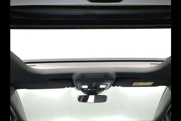 Volkswagen Golf 1.5 eTSI R-Line Business+ 130pk DSG| 18'LM-velgen| Pano-dak| Camera| verwarmde vrstoelen+ stuur