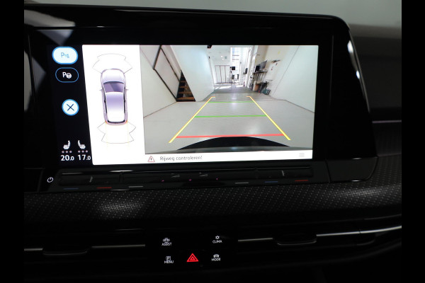 Volkswagen Golf 1.5 eTSI R-Line Business+ 130pk DSG| 18'LM-velgen| Pano-dak| Camera| verwarmde vrstoelen+ stuur