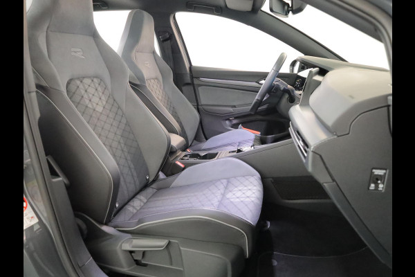 Volkswagen Golf 1.5 eTSI R-Line Business+ 130pk DSG| 18'LM-velgen| Pano-dak| Camera| verwarmde vrstoelen+ stuur