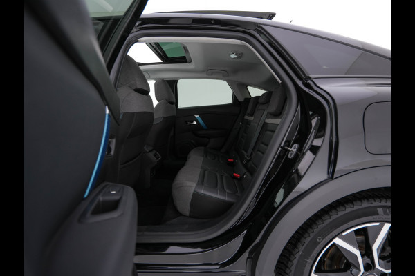 Citroën Ë-C4 Feel 50 kWh [ 3-Fase-11kW ] (INCL-BTW) *PANO | HEAD-UP | LEATHER-FABRIC | FULL-LED | DIGI-COCKPIT | BLINDSPOT | CARPLAY | COMFORT-SEATS | ECC | LANE-ASSIST | KEYLESS | PDC | CRUISE | DAB  | CCS-FASTLOADER | 18''ALU*