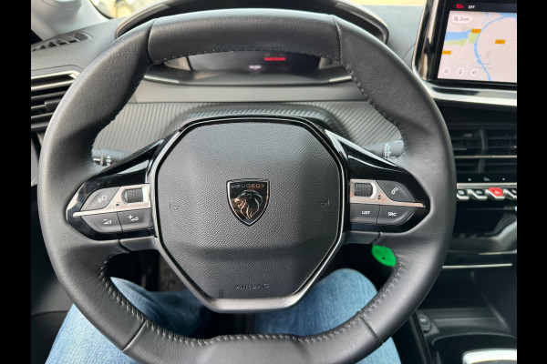 Peugeot 208 1.2 PureTech 100 Allure Navi / 360 Camera / P-sensoren rondom / Pack Vision