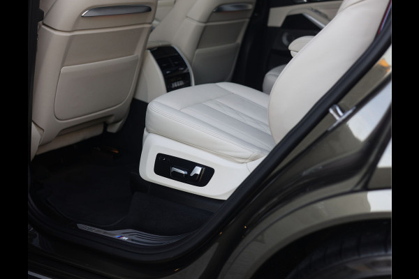 BMW X7 40i xDrive | Skylounge - Bowers & Wilkins - Trekhaak