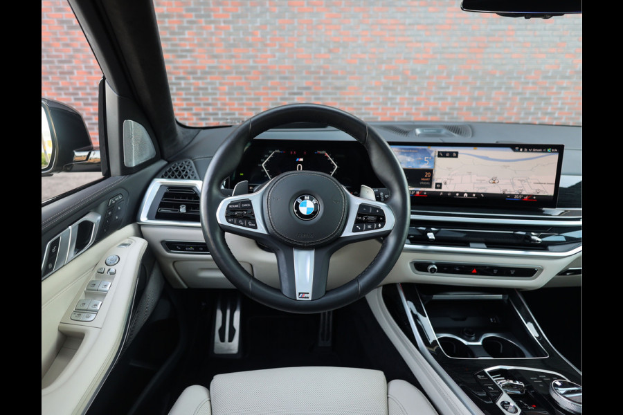 BMW X7 40i xDrive | Skylounge - Bowers & Wilkins - Trekhaak