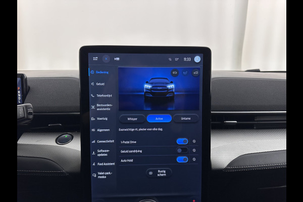 Ford Mustang Mach-E RWD 75 kWh [ 3-Fase-11kW] {SOH-86%} (INCL.BTW) *LEATHER | FULL-LED | DAB | DIGI-COCKPIT | KEYLESS | NAVI-FULLMAP | CARPLAY | HEATED-COMFORTSEATS | TOPVIEW | ADAPTIVE-CRUISE | PRIVACY-GLASS | 18'' ALU*