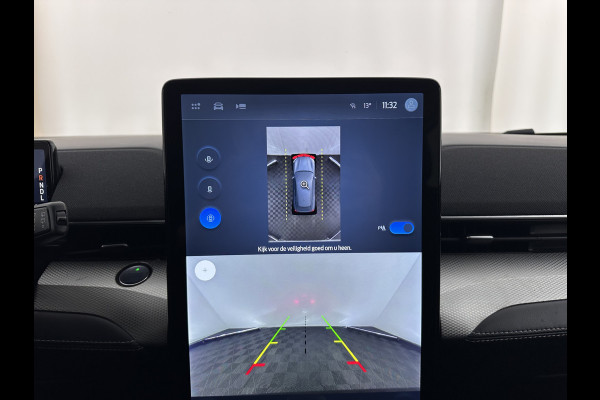 Ford Mustang Mach-E RWD 75 kWh [ 3-Fase-11kW] {SOH-86%} (INCL.BTW) *LEATHER | FULL-LED | DAB | DIGI-COCKPIT | KEYLESS | NAVI-FULLMAP | CARPLAY | HEATED-COMFORTSEATS | TOPVIEW | ADAPTIVE-CRUISE | PRIVACY-GLASS | 18'' ALU*