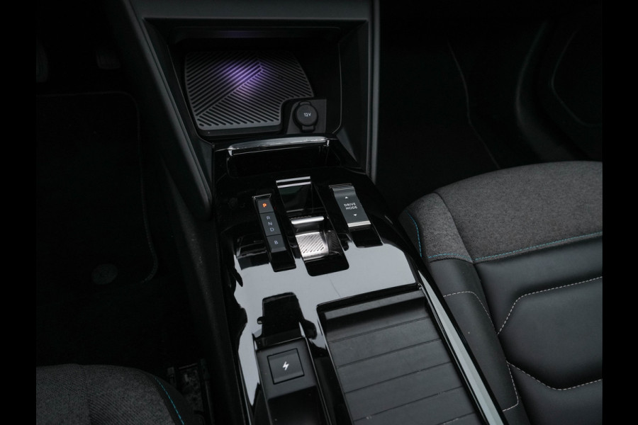 Citroën Ë-C4 Feel 50 kWh [ 3-Fase-11kW ] (INCL-BTW) *PANO | HEAD-UP | LEATHER-FABRIC | FULL-LED | DIGI-COCKPIT | BLINDSPOT | CARPLAY | COMFORT-SEATS | ECC | LANE-ASSIST | KEYLESS | PDC | CRUISE | DAB  | CCS-FASTLOADER | 18''ALU*