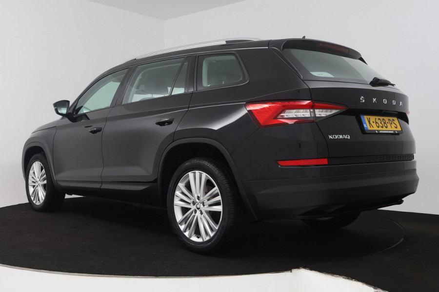 Škoda Kodiaq 1.5 TSI Business Edition (ACHTERUITRIJCAMERA, NAVIGATIE, CARPLAY, CRUISE CONTROL, PARKEERSENSOREN)