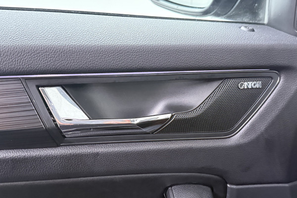 Škoda Kodiaq 1.5 TSI Business Edition (ACHTERUITRIJCAMERA, NAVIGATIE, CARPLAY, CRUISE CONTROL, PARKEERSENSOREN)