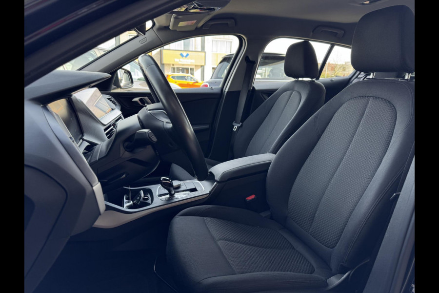 BMW 1-serie 118i Executive Edition NL-AUTO | NAVI |  CARPLAY