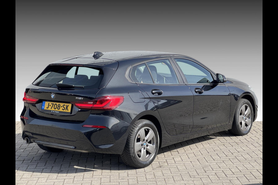 BMW 1-serie 118i Executive Edition NL-AUTO | NAVI |  CARPLAY