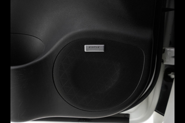 Nissan Leaf Tekna 40 kWh *LUXURY-LEATHER | FULL-LED | KEYLESS | NAVI-FULLMAP | BLIND-SPOT | BOSE-SOUND | DAB+ | HEATED-COMFORTSEATS | DIGI-COCKPIT | PRIVACY-GLASS | TOPVIEW-CAMERA | 17"ALU*