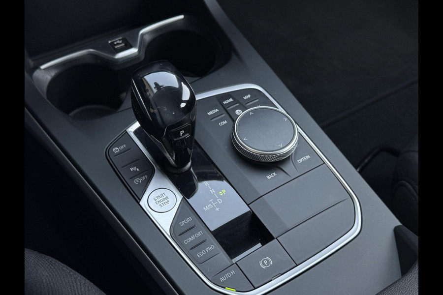 BMW 1-serie 118i Executive Edition NL-AUTO | NAVI |  CARPLAY