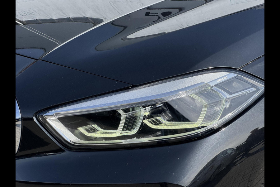 BMW 1-serie 118i Executive Edition NL-AUTO | NAVI |  CARPLAY