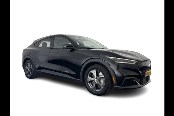 Ford Mustang Mach-E RWD 75 kWh [ 3-Fase ] {SOH-87%] (INCL.BTW) *LEATHER | FULL-LED | DAB | DIGI-COCKPIT | KEYLESS | NAVI-FULLMAP | CARPLAY | HEATED-COMFORTSEATS | TOPVIEW | ADAPTIVE-CRUISE | PRIVACY-GLASS | 18'' ALU*