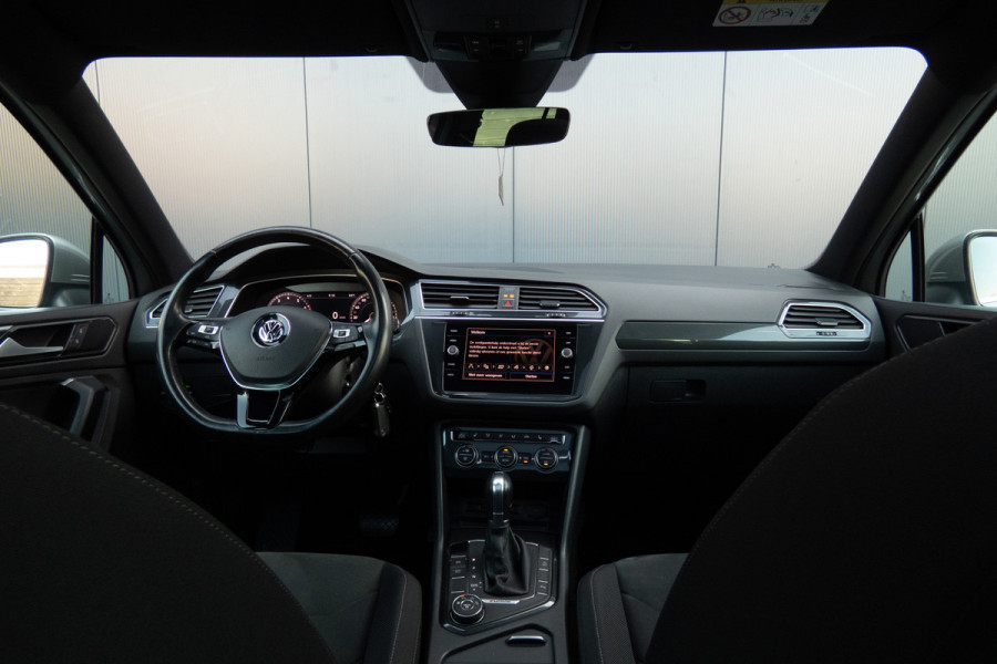 Volkswagen Tiguan 1.4 TSI 4Motion Highline Business R | R-LINE | PANORAMADAK | ACC | STOELVERWARMING