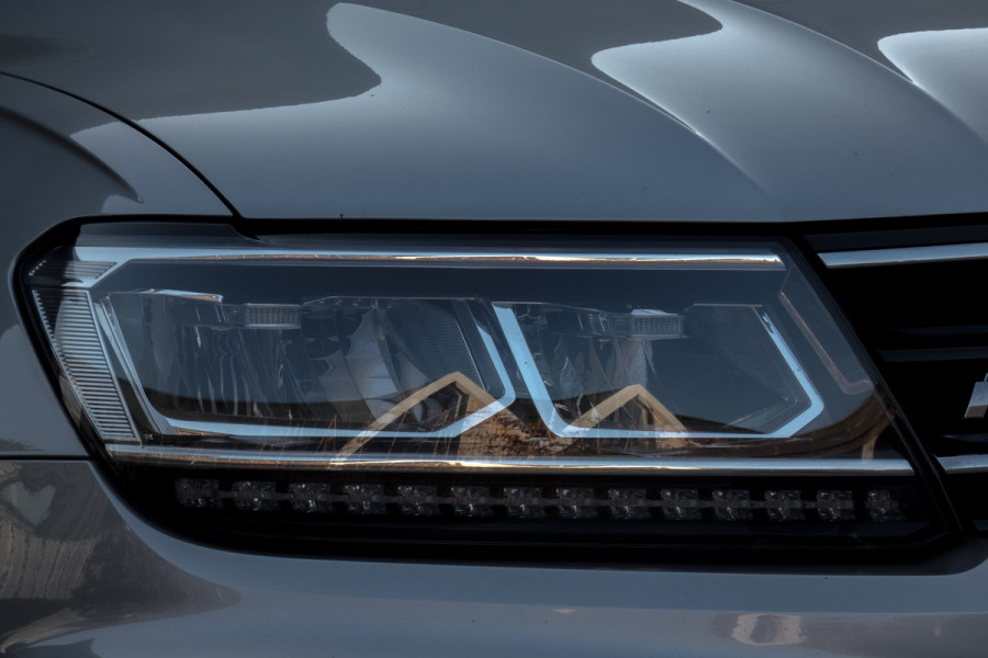 Volkswagen Tiguan 1.4 TSI 4Motion Highline Business R | R-LINE | PANORAMADAK | ACC | STOELVERWARMING