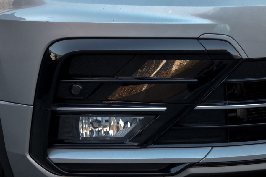 Volkswagen Tiguan 1.4 TSI 4Motion Highline Business R | R-LINE | PANORAMADAK | ACC | STOELVERWARMING