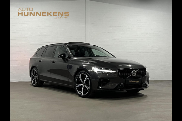 Volvo V60 2.0 T8 Plug-in hybrid AWD Ultimate Dark Trekhaak | Adapt. cruise | Massage | Open dak | 360 camera | Stoelventilatie | Stuur-/stoelverwarming