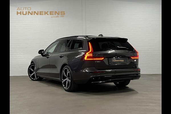 Volvo V60 2.0 T8 Plug-in hybrid AWD Ultimate Dark Trekhaak | Adapt. cruise | Massage | Open dak | 360 camera | Stoelventilatie | Stuur-/stoelverwarming