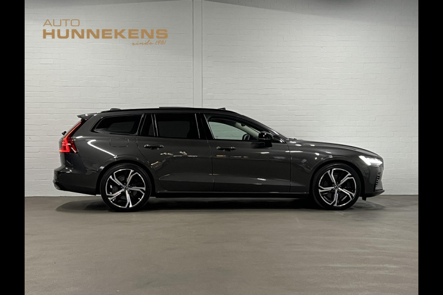 Volvo V60 2.0 T8 Plug-in hybrid AWD Ultimate Dark Trekhaak | Adapt. cruise | Massage | Open dak | 360 camera | Stoelventilatie | Stuur-/stoelverwarming