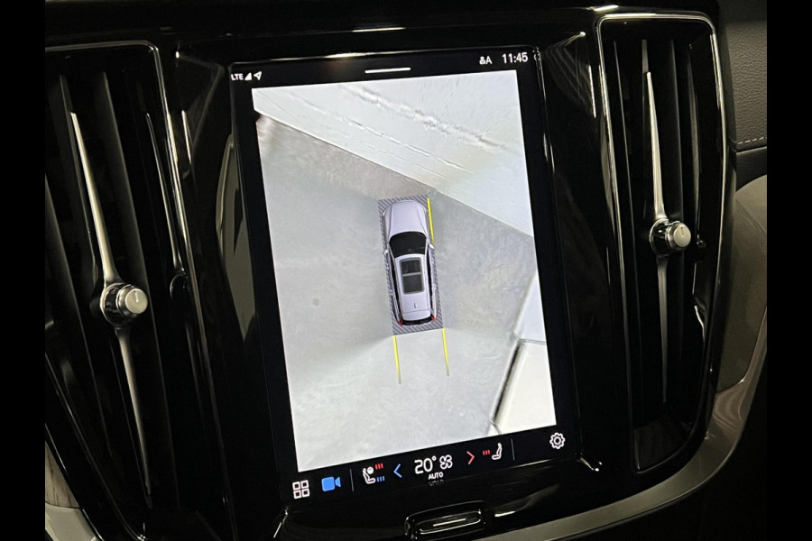 Volvo V60 2.0 T8 Plug-in hybrid AWD Ultimate Dark Trekhaak | Adapt. cruise | Massage | Open dak | 360 camera | Stoelventilatie | Stuur-/stoelverwarming