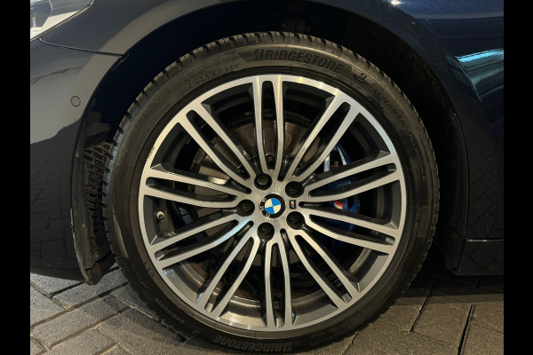 BMW 5 Serie Touring 530i xDrive M Sport High Ex Pano|Sfeer