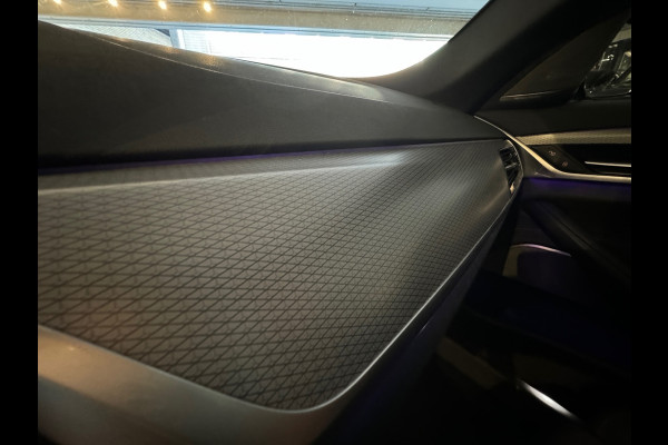 BMW 5 Serie Touring 530i xDrive M Sport High Ex Pano|Sfeer