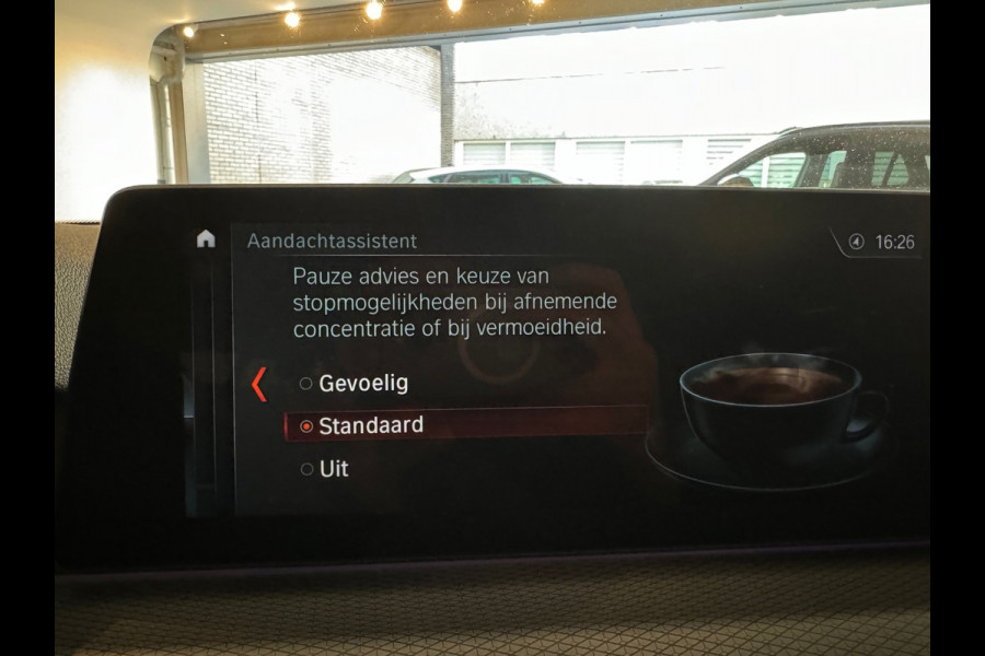 BMW 5 Serie Touring 530i xDrive M Sport High Ex Pano|Sfeer