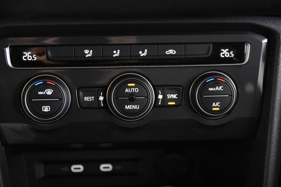 Volkswagen Tiguan Allspace 1.5 TSI *1ste Eigenaar*Navigatie*Park Assist*