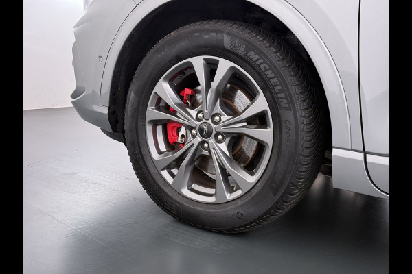 Ford Kuga 2.5 Hybrid PHEV ST-Line X Trekhaak Navi Head-Up Display Adap.Cruise Ecc Camera Stoel+Achterbankverwarming Apple Carplay Android  Privacy Glas Winterpakket Elek.Achterklep Led Virtual Cockpit Dodehoek-assistent 1.500KG Trekgewicht 1e Eigenaar Dealeronderhouden